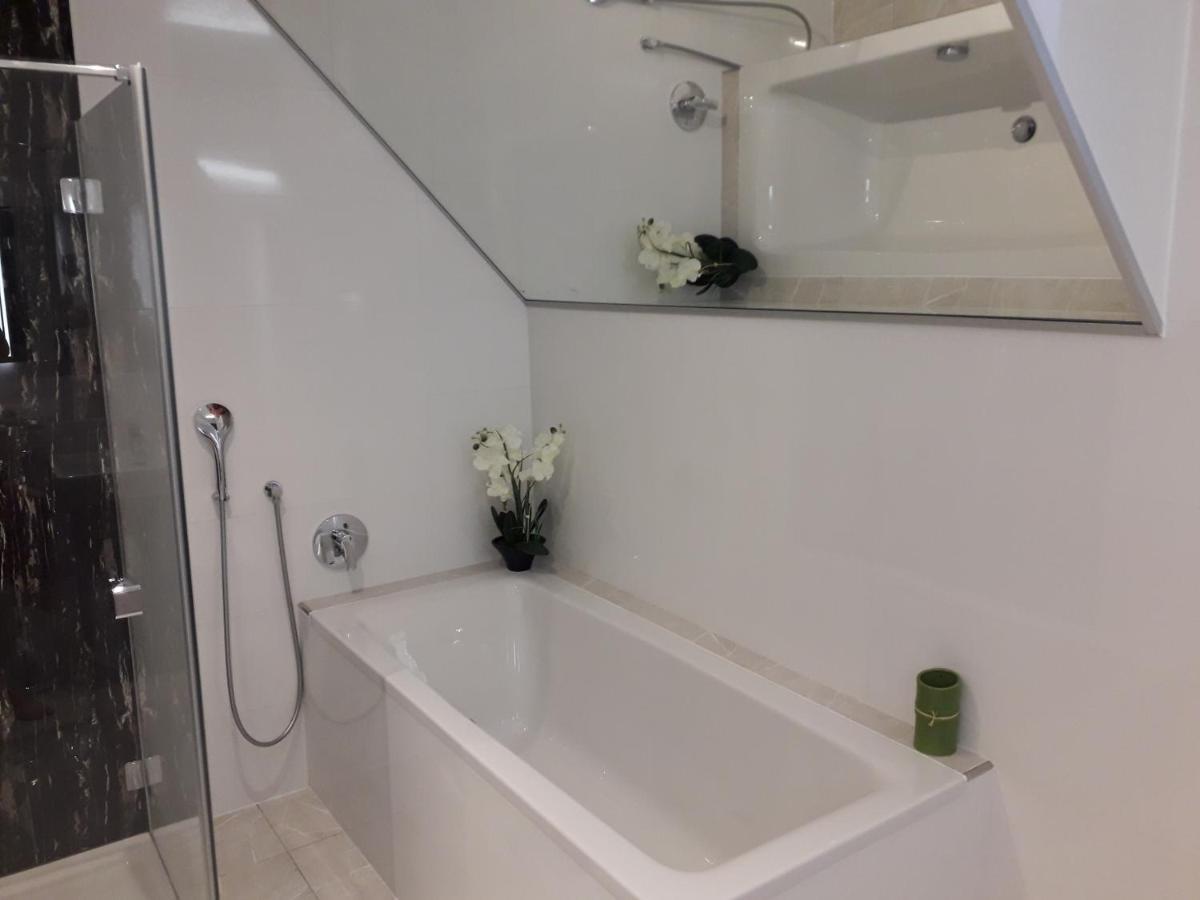 Apartment Top 3 Mit 4 Betten Bestrooms Eu 施泰尔 外观 照片